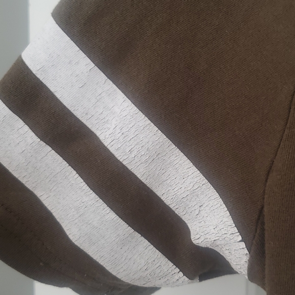 Hooded tee shirt with logo - Picture 4 of 7